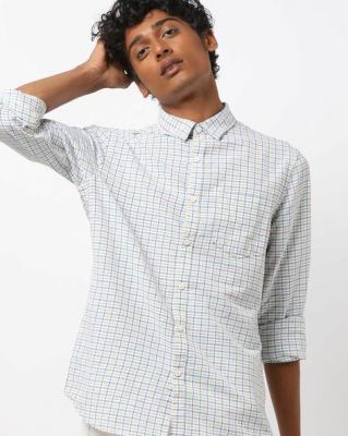 AJIO Slim Fit Checked Shirt with Patch Pocket