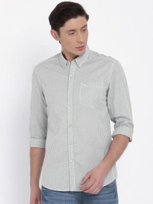 Lee Clothing Upto 60% Off