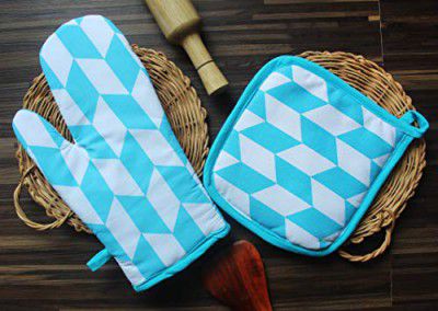 Airwill © Cotton Designer Pattern Heat Resistant Kitchen Linens (1 Oven Mitt & 1 Pot Holder) (Blue,White)