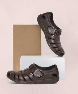 AJANTA  Men Sandal  (Brown , 7)