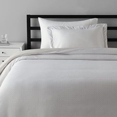 Amazon Basics Microfiber Comforter Cover Set With Pillow Cover - Single (66X90-Inch, 2-Piece, Grey Crosshatch)