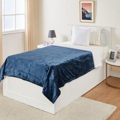 amazon basics Single Bed Reversible & Plush Sherpa | Modern & Contemporary | (440 GSM) | (Blue)