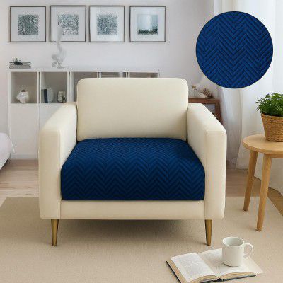 Amazon Basics – Velvet Quilted Make Your Own Sofa Cover |1 Seater |70cm x 70cm | 350 GSM | Color - Navy Blue