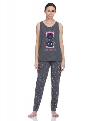 Amazon Brand - Eden & Ivy Womens Relaxed T-Shirt and Pyjama Set