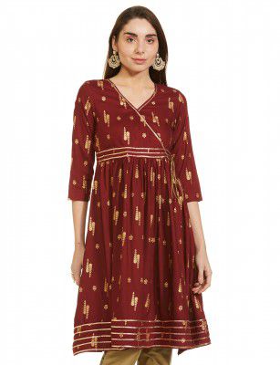 Amazon Brand - Tavasya Women's Rayon Straight Festive Kurti