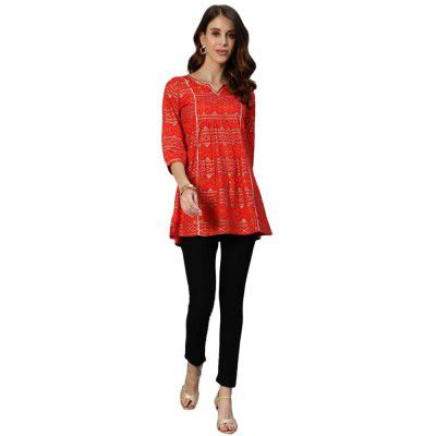 anubhutee Women Rayon Geometric Printed Pleated Kurti