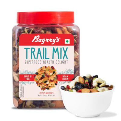 Bagrrys Trail Mix 1 Kg, Superfood Health Delight| Premium Nuts, Seeds & Berries Mix