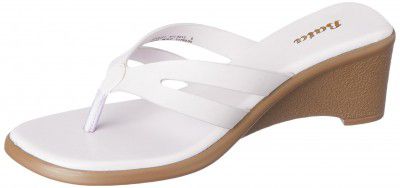 Bata CLAM TH E Women Causal Slipper In DARK GREEN