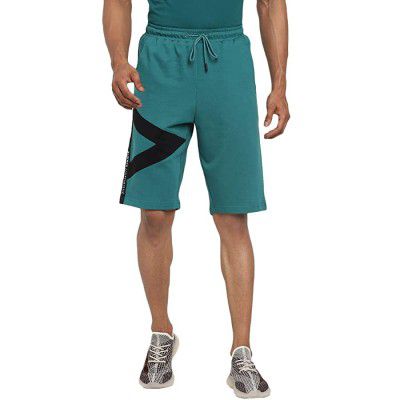 Bewakoof Men Regular Fit Solid Green Cotton Shorts - M