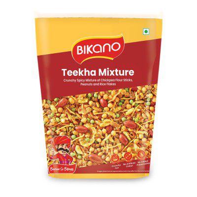 Bikano Teekha Mixture | Spicy Indian Namkeen Snack - 800g