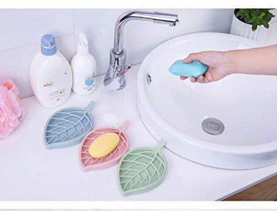 Black Pearls Leaf Shape Designer Soap Tray | Drip Soap Box with Water Draining Tray, Pack of 3 (Plastic
