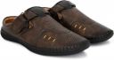 BOLLERO Men Brown Casual Sandal...