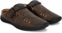BOLLERO  Men Brown Casual Sandal...