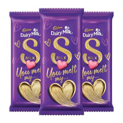 Cadbury Dairy Milk Silk Heart Blush Valentine's Gift Pack Chocolate Bar, 144 g (Pack of 3)