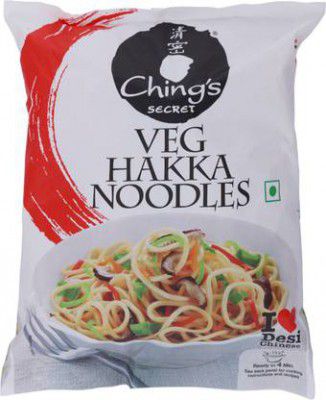 Chings Secret Veg Hakka Noodles Vegetarian (560 g)