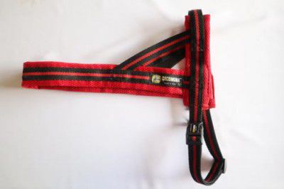Cocomora Dogs Padded Harness Red-M Customizable for The M to XL, Soft Cushion for Added Comfort Adjustable & Shock Absorbing for Training & Walking Dog Leash