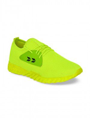 Crew STREET Men Fluorescent Green Mesh Walking Shoes