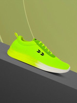 Crew STREET Men Fluorescent Green Woven Design Sneakers