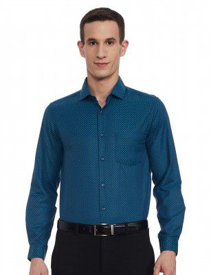 Diverse Mens Slim fit Formal Shirt
