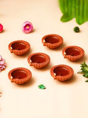 eCraftIndia Brown 6 Pieces Textured Pooja Diyas