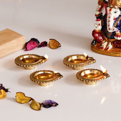 eCraftIndia Set of 4 Auspicious Handcrafted Brass Diya (AKDIYA106_SO4)