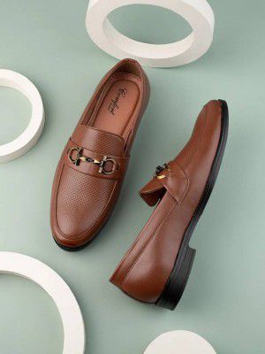 FASINO Mens Synthetic Leather Outdoor Loafer Shoes (Tan , 6)