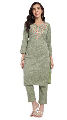 FNOCKS Winter Wear Warm Woollen Embroidery Work Kurta Pant Set for Women's (2 Pcs)