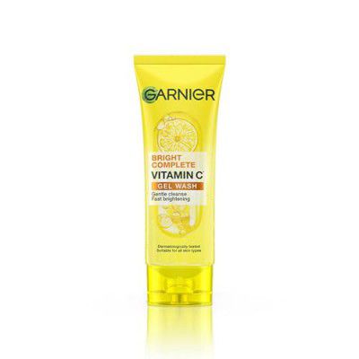 Garnier Skin Naturals Bright Complete Vitamin C Face Wash Gel - 100g, Gentle Cleanser - Vitamin C Face Wash For Brighter and Glowing Skin | Reduces Dullness | Daily Cleanser, For all Skin Types,