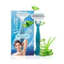 Gillette Venus Smooth Hair Removal Razor for Women with Aloe Vera, 1 Pc...