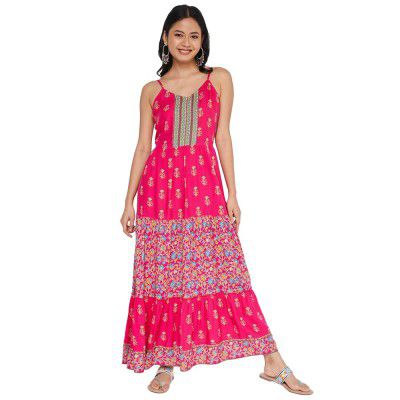 global desi Floral Viscose Square Neck Womens Gown