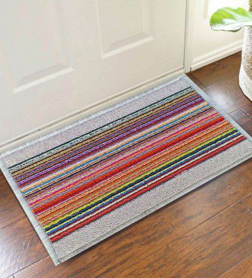 Status Grey Geometric Polyester 23 x 15 Inches Anti Skid Door Mat