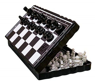 HARRY & JAMES® Mini Magnetic Educational Toys Travel Chess Set (Black)