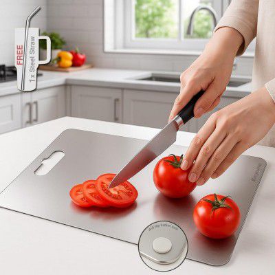 Herrlich Homes Rectangle Stainless Steel Chopping Board | with Steel Straw & Anti-Skid Silicon Pad | for Cutting Vegetables, Meat, Fish, Fruits | Chopping Board for Kitchen | M | 31 x 21 cm