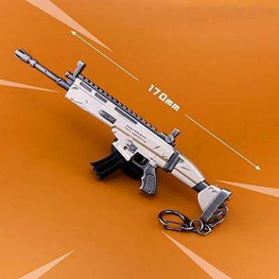 Higar Fortnite Battle Scar-L Assault Rifle Key Chain