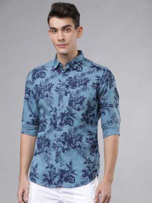 Highlander Men Printed Casual Cut Away Shirt