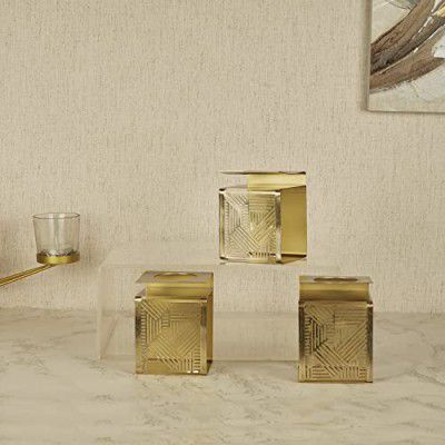 HomeTown Allure Iron Modern So3 Tealight Holder in Gold Colour