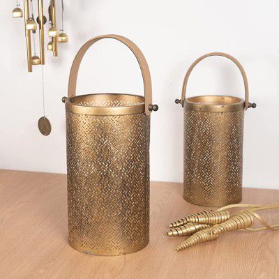 HomeTown Aruba Iron Set of 2 Floor Lantern in Gold Colour