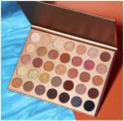 HUDA CRUSH BEAUTY Shimmer and Matte Eyeshadow Palette - 35 Eye Shadow Color 20 g  (Bronze Goal)