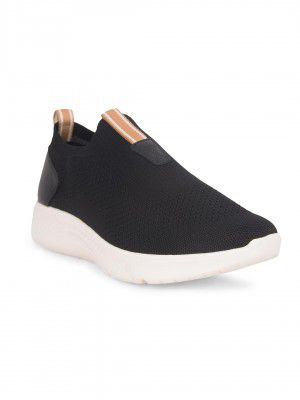 Hush Puppies Womens Elevate Knit Slip Slip-On Shoe