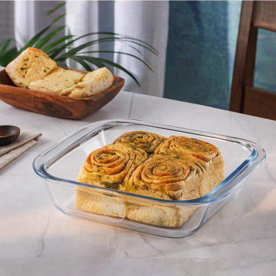 Iveo Borosilicate Glass Baking Tray, Bake Mate | Microwave Safe Tray Bake Mate | for Baking, Cake, Bread, Lasagna, Delious Bakery Food | 850 ml, Square, 1 Pc, Clear