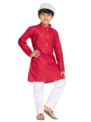 JBN Creation Boys  Maroon Cotton Blend Kurta Pyjama and cap Set