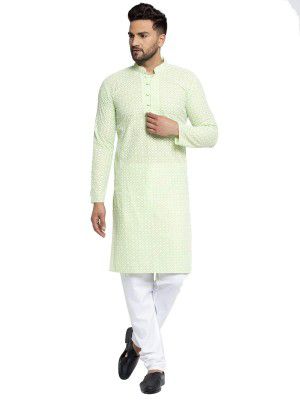 Jompers Men's Embroidered Pure Cotton Kurta Pyjama Set.