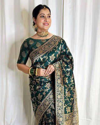 KARKIT  Woven Kanjivaram Jacquard Saree  (Green)