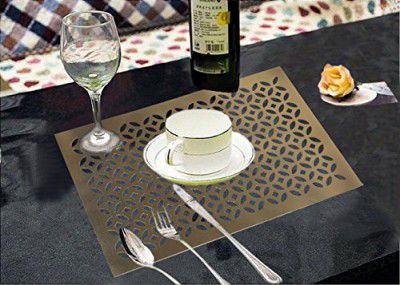 Kuber Industries PVC 6 Piece Placemat Set - Gold