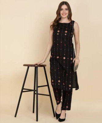 Lamba Creations  Women Viscose Rayon Kurta Pant Set