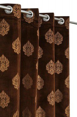Luxurious Velvet Blackout Curtain with Eyelet for Living Room