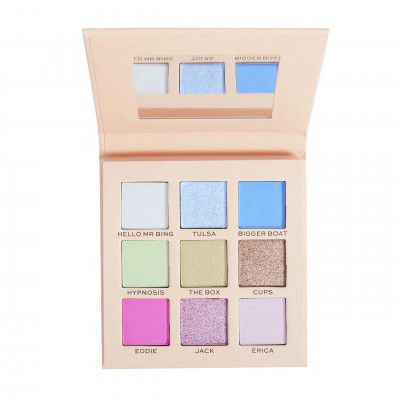 Makeup Revolution X Friends Chandler Eyeshadow Palette (1458375), Eye Makeup Palette Set, Makeup Palettes