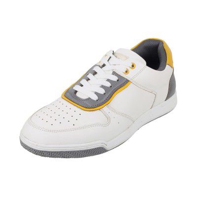 Metro Men Synthetic Leather Sneaker