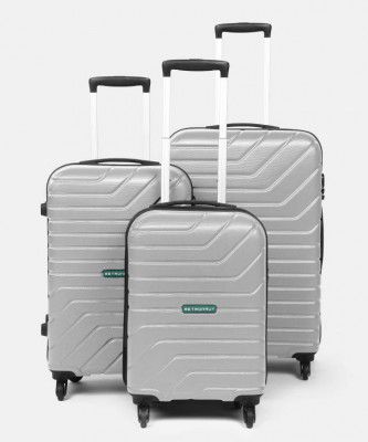 METRONAUT Hard Body Set of 3 Luggage - BENT- Combo Set( 30"+26"+22") - Silver