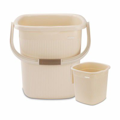 Nayasa Rimmy Plastic Bucket Set for Bathroom | 